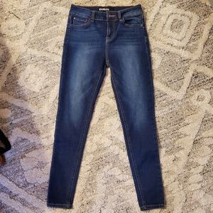 Enjean Sz 3 Skinny Jeans